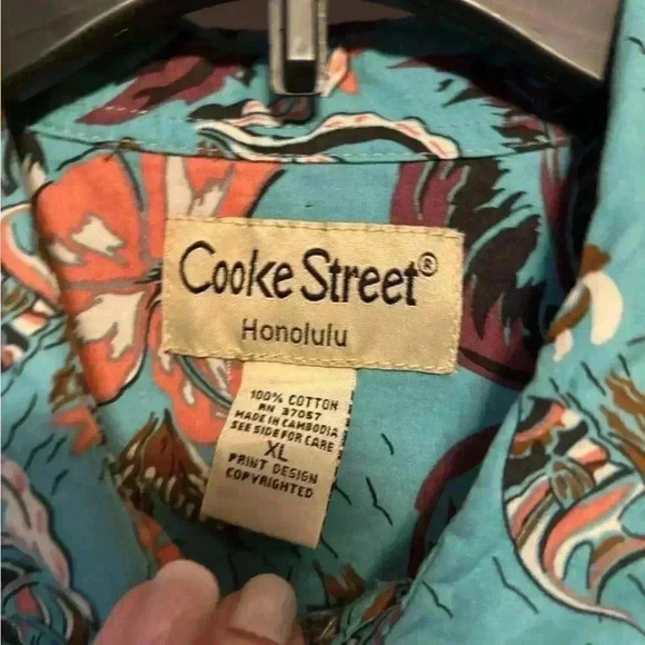 Cookie Street Teal and pink Floral Hawaiian Shirt Size Large Vintage - Picture 3 of 3